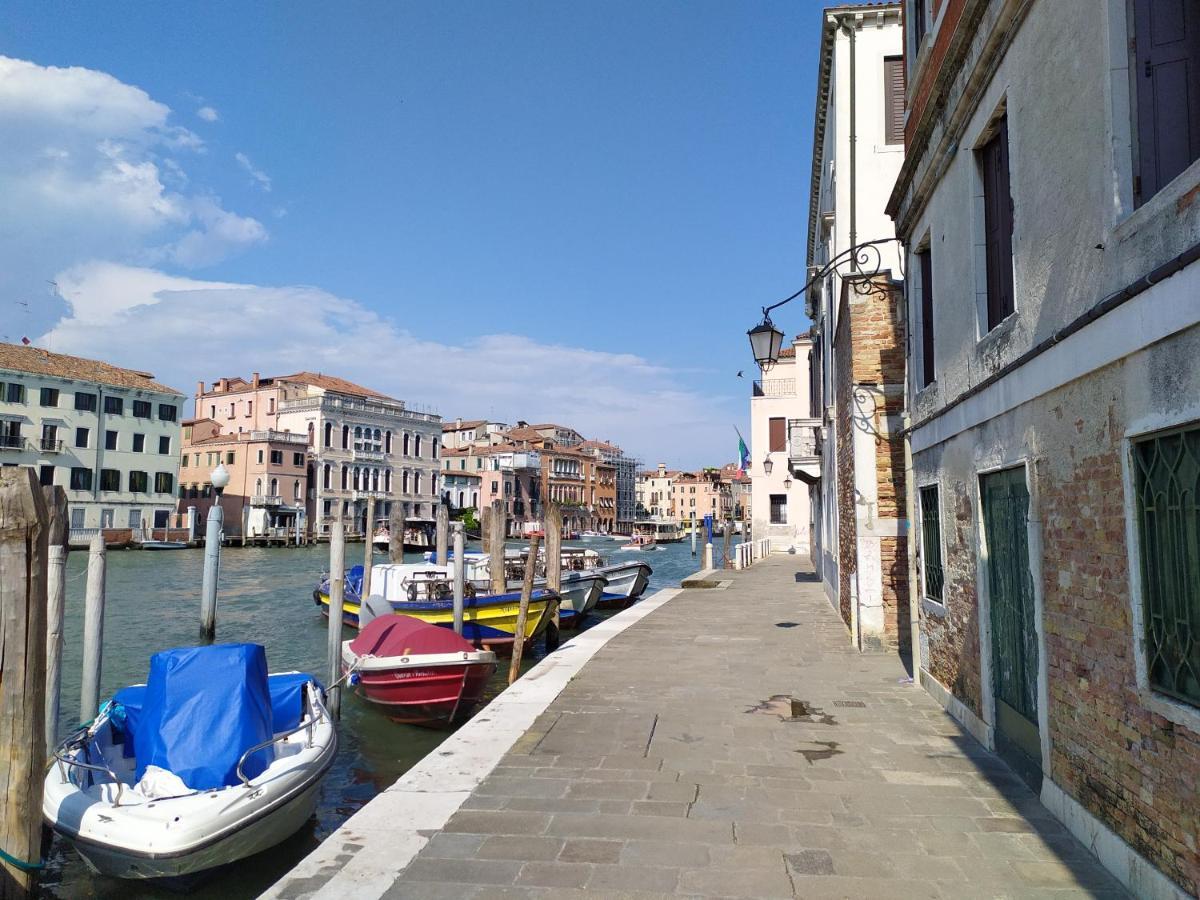 Zen Accommodation Grand Canal Venice Luaran gambar